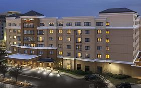 Courtyard By Marriott Newark Elizabeth