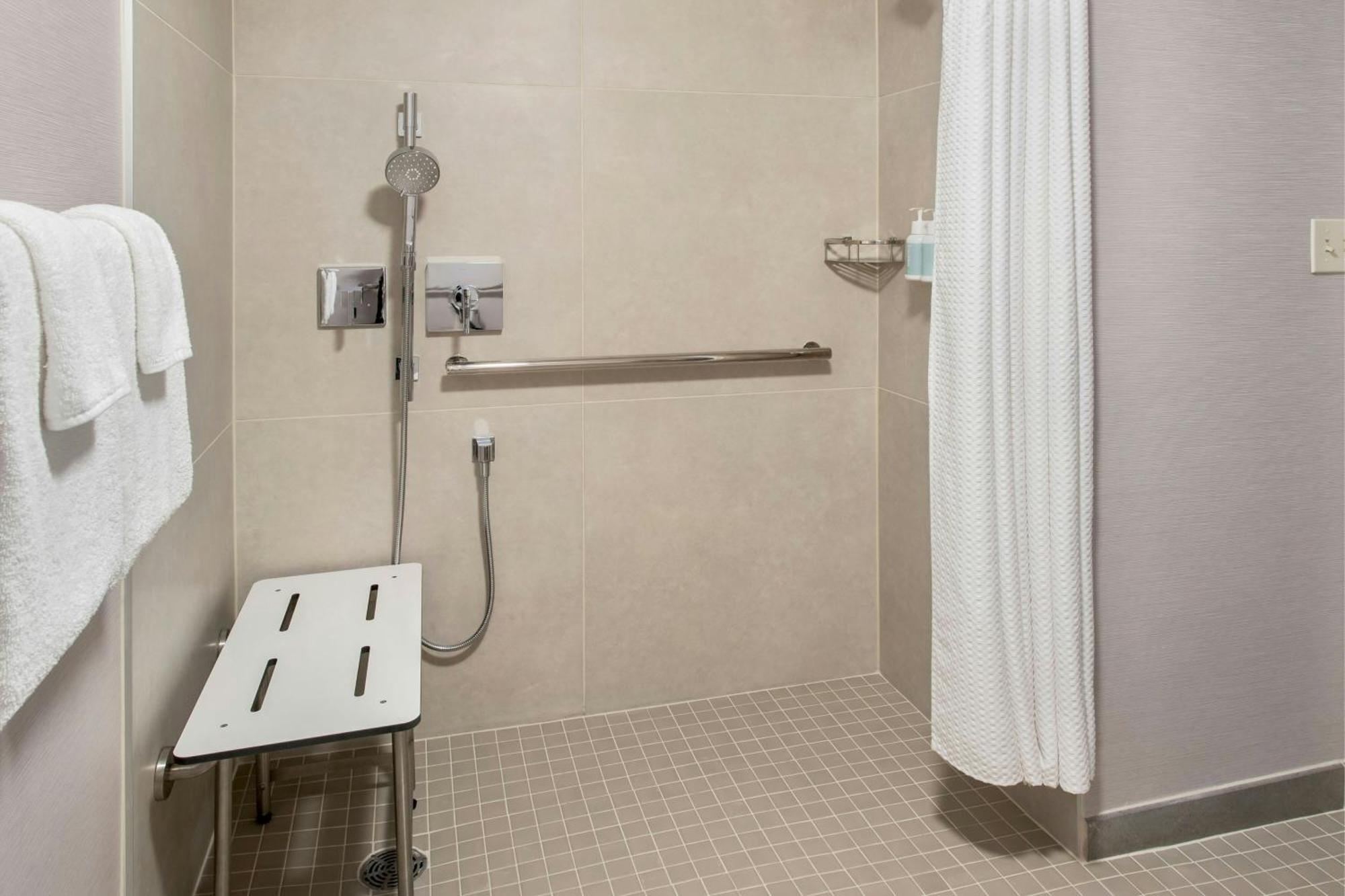 Hotel Courtyard By Marriott Newark Elizabeth Exterior foto